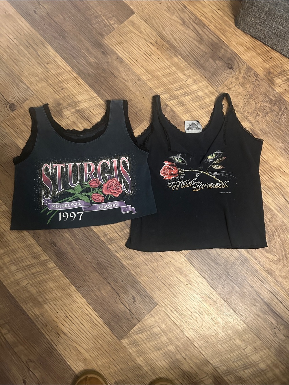 Vintage Sturgis Black Cropped Tank Top with Roses & cat eyes Wild breed s/m